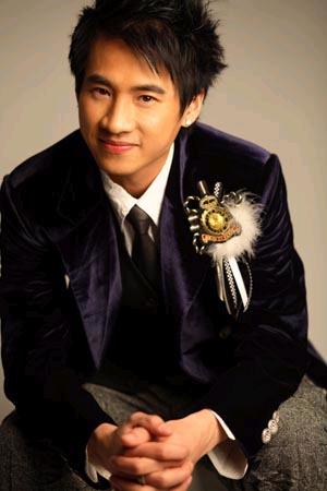 十二道锋味霍汶希失声痛哭(十二道锋味霍汶希生日视频)