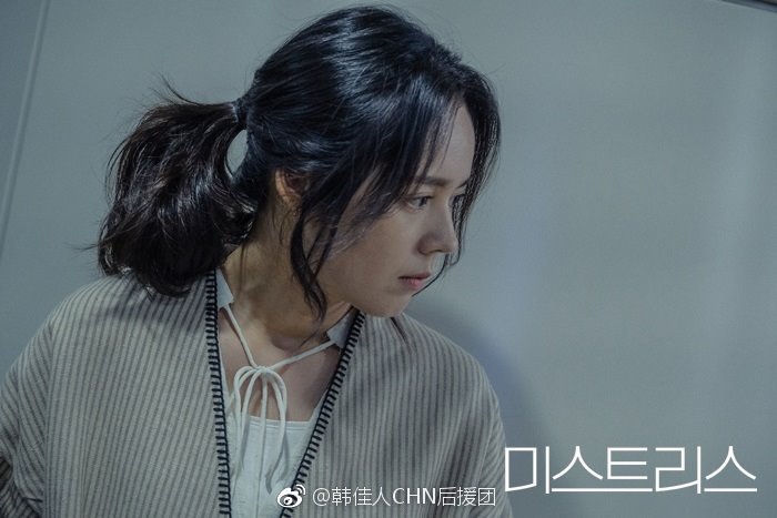 如何评价韩佳人的长相？韩佳人的鼻子是真的(韩佳人鼻子不好看)