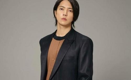 山下智久发布道歉信回应丑闻(山下智久最近消息)