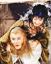 饭岛爱版的蜘蛛精剧照 饭岛爱版的蜘蛛精剧照