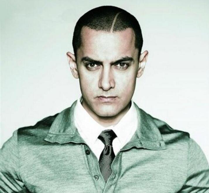 阿米尔汗怎么这么矮?阿米尔汗的耳朵怎么了