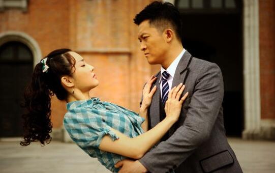 刘芊含老公杨志刚个人资料(刘芊含老公是杨志刚吗)