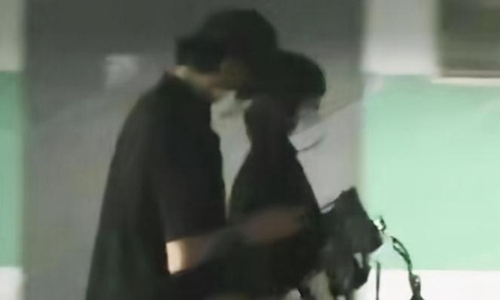 “小包总”杨烁疑婚内出轨(小包总杨烁为什么叫小包总)