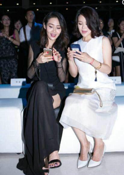 于明加整容前后对比照片(于明加颜值) 于明加整容前后对比照片(于明加颜值)