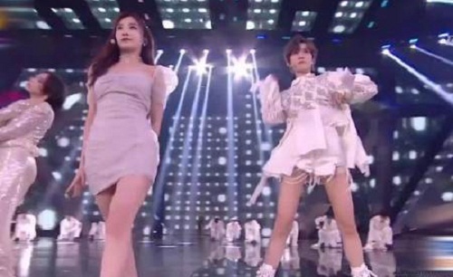 芒果台晚会猥琐运镜引热议