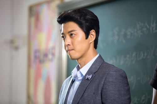 李东健为什么是渣男?李东健赵胤熙结婚照片(李东健结婚了吗)