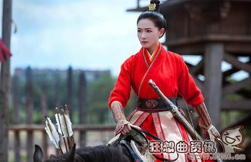 大唐荣耀李俶爱的是独孤靖瑶吗？大唐荣耀独(大唐荣耀里的李俶爱上独孤靖瑶吗)