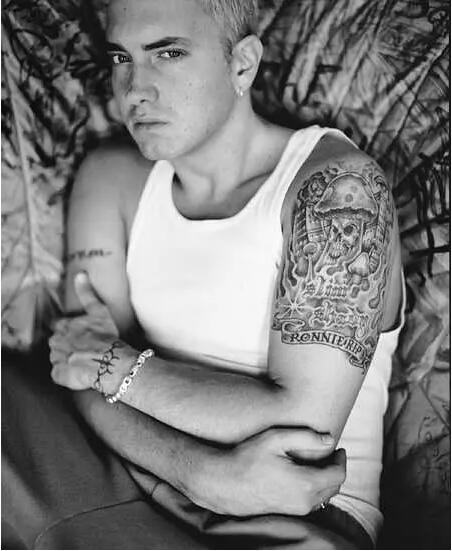 埃米纳姆是匪帮帮派的吗 他女儿多大了俩人