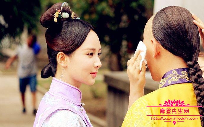 杨紫腿毛茂密引围观图片(杨紫最罕见的美图) 杨紫腿毛茂密引围观图片(杨紫最罕见的美图)