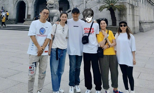 袁咏仪为什么叫靓靓？袁咏仪个人成长简历站(袁咏仪 靓)