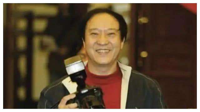 牛群和冯巩谁的辈分高(冯巩和牛群关系到底怎么样)