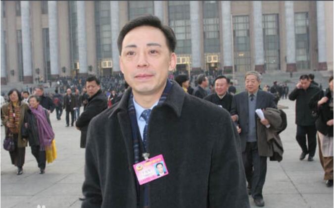 于魁智为什么叫于白水？他和李胜素是什么关