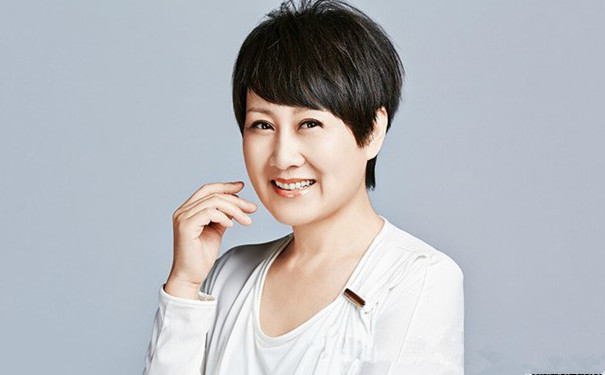 张凯丽现实中的老公是谁？张凯丽女儿张可盈(张凯丽的老公到底是谁)