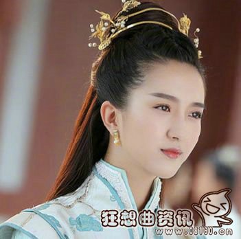 莫雨是好人还是坏人?莫雨的扮演者是谁?站(莫雨跟谁在一起了)