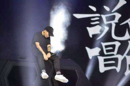 谢帝是红花会的人吗?谢帝和gai爷认识吗 谢帝是红花会的人吗?谢帝和gai爷认识吗