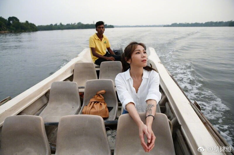 蔡健雅为什么叫姐接、小玲姐、tanya、