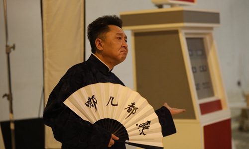 郭德纲德云社要散伙?于谦发文50多了换个(于谦疑要退出德云社)