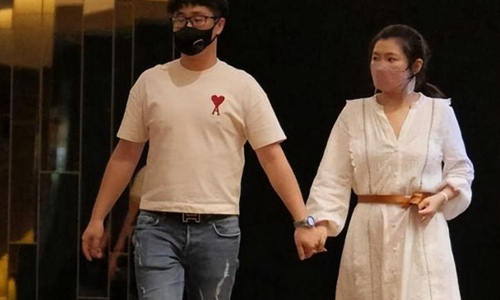 任家萱带鲜肉男友现身好友生日宴拜见父母 任家萱带鲜肉男友现身好友生日宴拜见父母