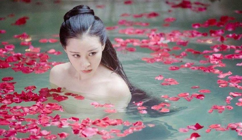 阿丽亚今年多大了(阿丽亚结婚了吗)