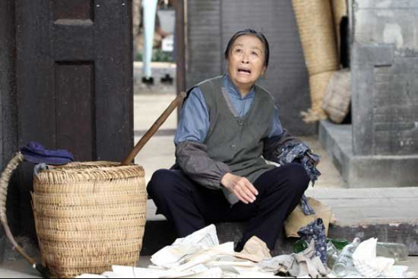 新凤霞和张少华是怎么回事？张少华当年是红