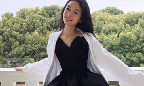 彭楚粤喝丙烯油漆事件回顾(彭楚粤喝油漆事件始末彭楚粤喝油漆后续直接被拉去...)