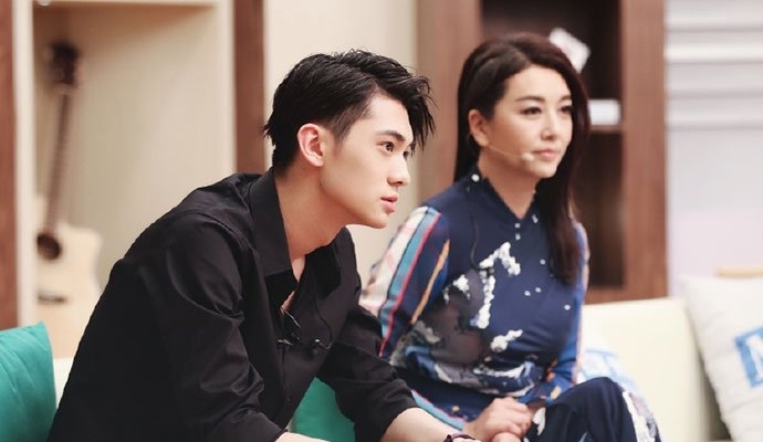 梁译木和江珊什么关系母子恋真的吗