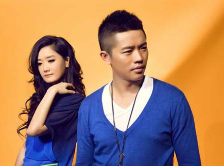 曾毅和玲花是夫妻吗？曾毅和玲花有矛盾疑似(曾毅和玲花有那种关系吗)