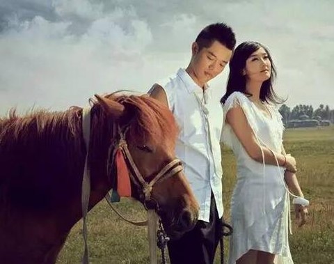 曾毅和玲花是夫妻吗？曾毅和玲花有矛盾疑似(曾毅和玲花有那种关系吗)