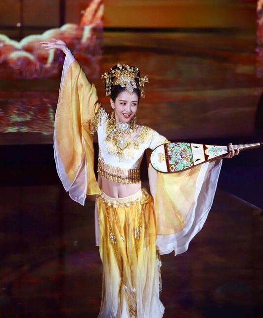 佟丽娅图片民族风造型曝光 佟丽娅图片民族风造型曝光