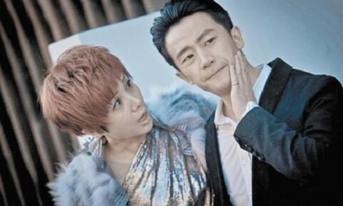 黄轩蒋雯丽天涯扒皮姐弟恋细节(蒋雯丽与黄轩关系)