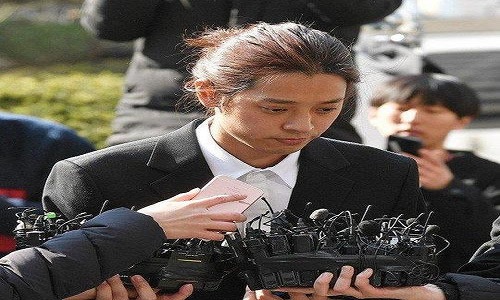 韩国艺人郑俊英涉集体性侵获刑5年(郑俊英被判几年)