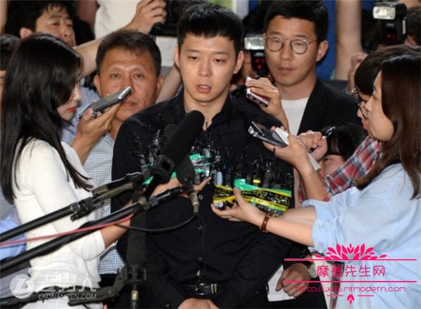 朴有天为什么不认他奶奶(朴有天小时候)