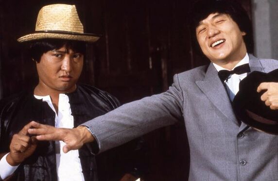 成龙为什么害怕老婆林凤娇？成龙是如何取得(林凤娇是成龙的老婆吗)