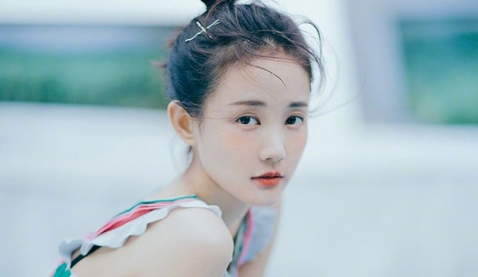 李一桐毕雯珺私下是什么关系(李一桐私下性格)