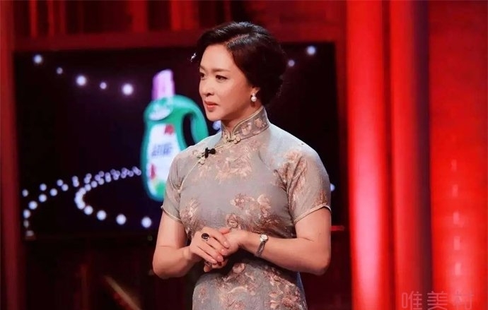 金星的孩子是自己生的吗？变性人可以有夫妻(金星变性前他妻子给他生过孩子吗)