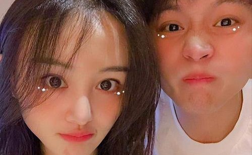 郑爽微博评论周扬青为何被骂迷惑发言(郑爽回应周扬青事情)