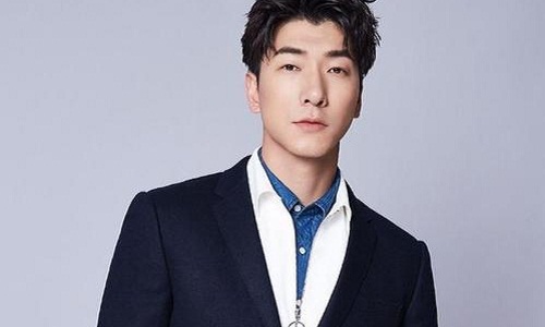 杨国福麻辣烫邀请张亮代言是怎么回事(张亮麻辣烫和杨国福麻辣烫是一家吗)