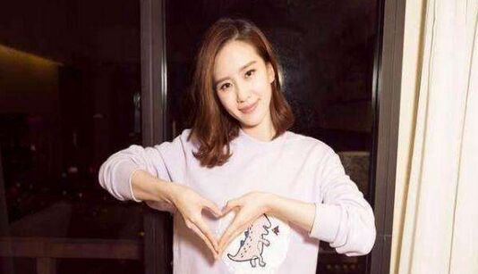 刘诗诗朱一龙新剧路透曝光引热议(朱一龙刘诗诗吻戏路透)