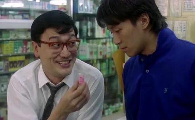 情色影帝曹查理电影尺度无下限