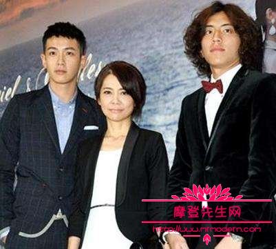 喻虹渊和周渝民结婚照片(喻虹渊周渝民婚礼视频)