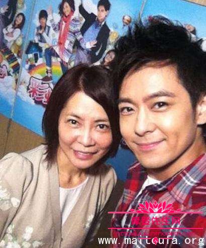 喻虹渊和周渝民结婚照片(喻虹渊周渝民婚礼视频)