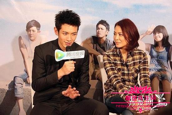 喻虹渊和周渝民结婚照片(喻虹渊周渝民婚礼视频)