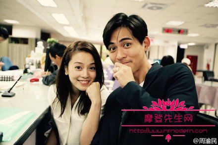 喻虹渊和周渝民结婚照片(喻虹渊周渝民婚礼视频)