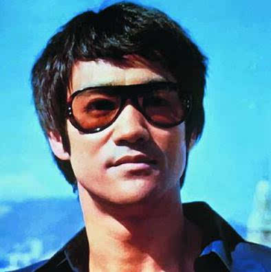 成龙被黄梦莹扇巴掌是怎么回事(成龙和黄梦莹视频) 成龙被黄梦莹扇巴掌是怎么回事(成龙和黄梦莹视频)