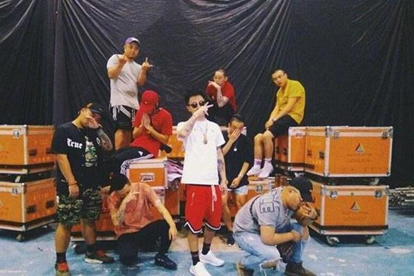 红花会弹壳是富二代吗?红花会弹壳女朋友张 红花会弹壳是富二代吗?红花会弹壳女朋友张