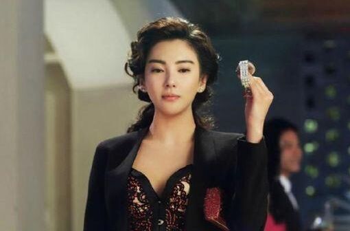 王全安老婆几任再交嫩模女友(王全安历任女友)