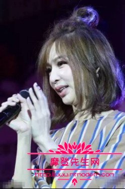 王心凌脸坑洼恐怖近照(王心凌的脸出什么事)