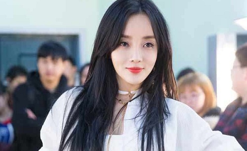 李小璐网店营业额一晚销量惊人