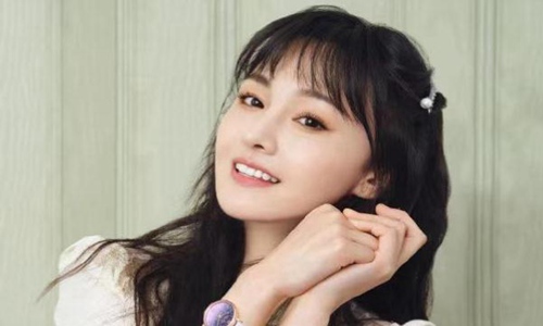 网曝郑爽曾出轨侯明昊(候明昊与郑爽)