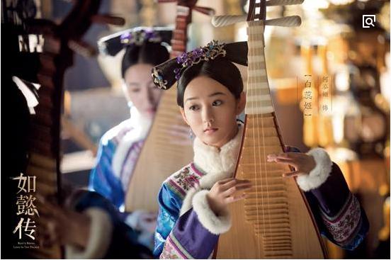 何泓姗匆匆那年被排挤是怎么回事？何泓姗家